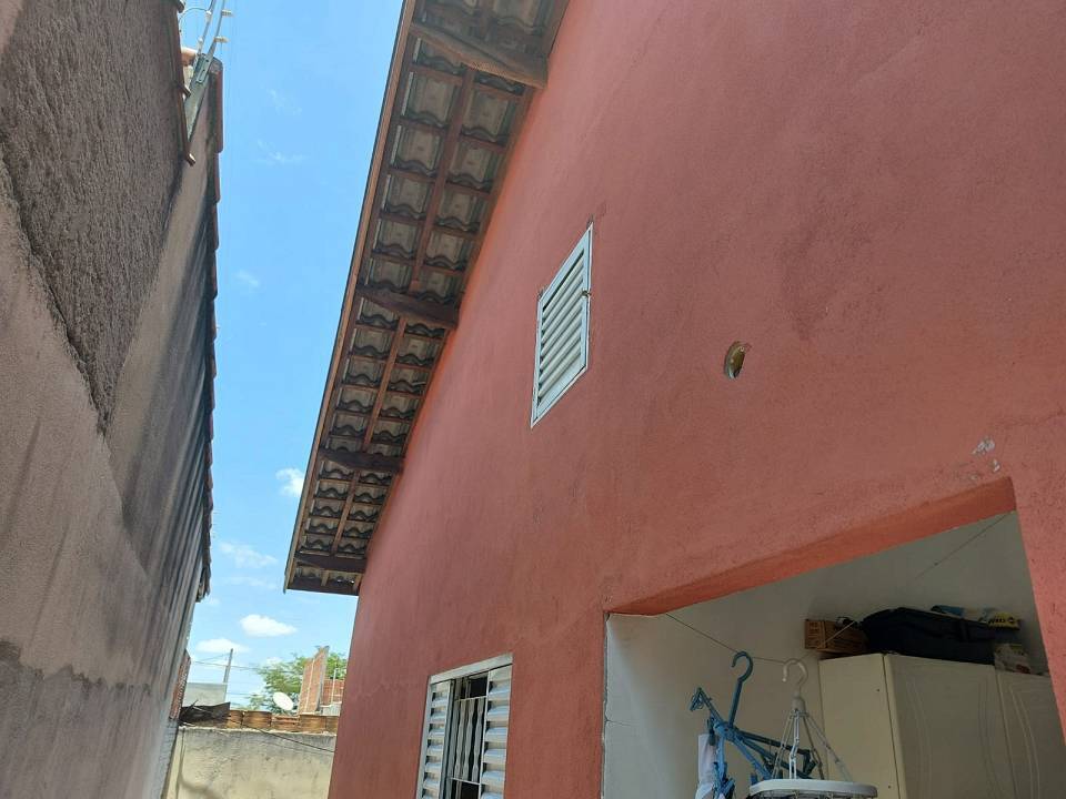 Casa à venda com 2 quartos, 80m² - Foto 8