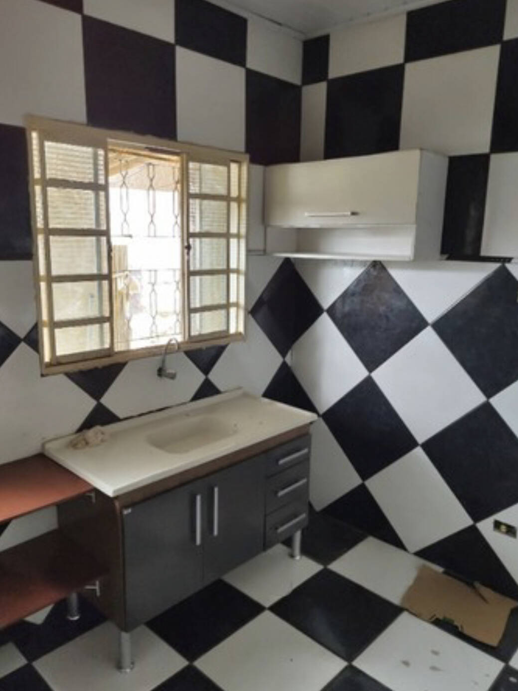 Casa à venda com 1 quarto, 80m² - Foto 3