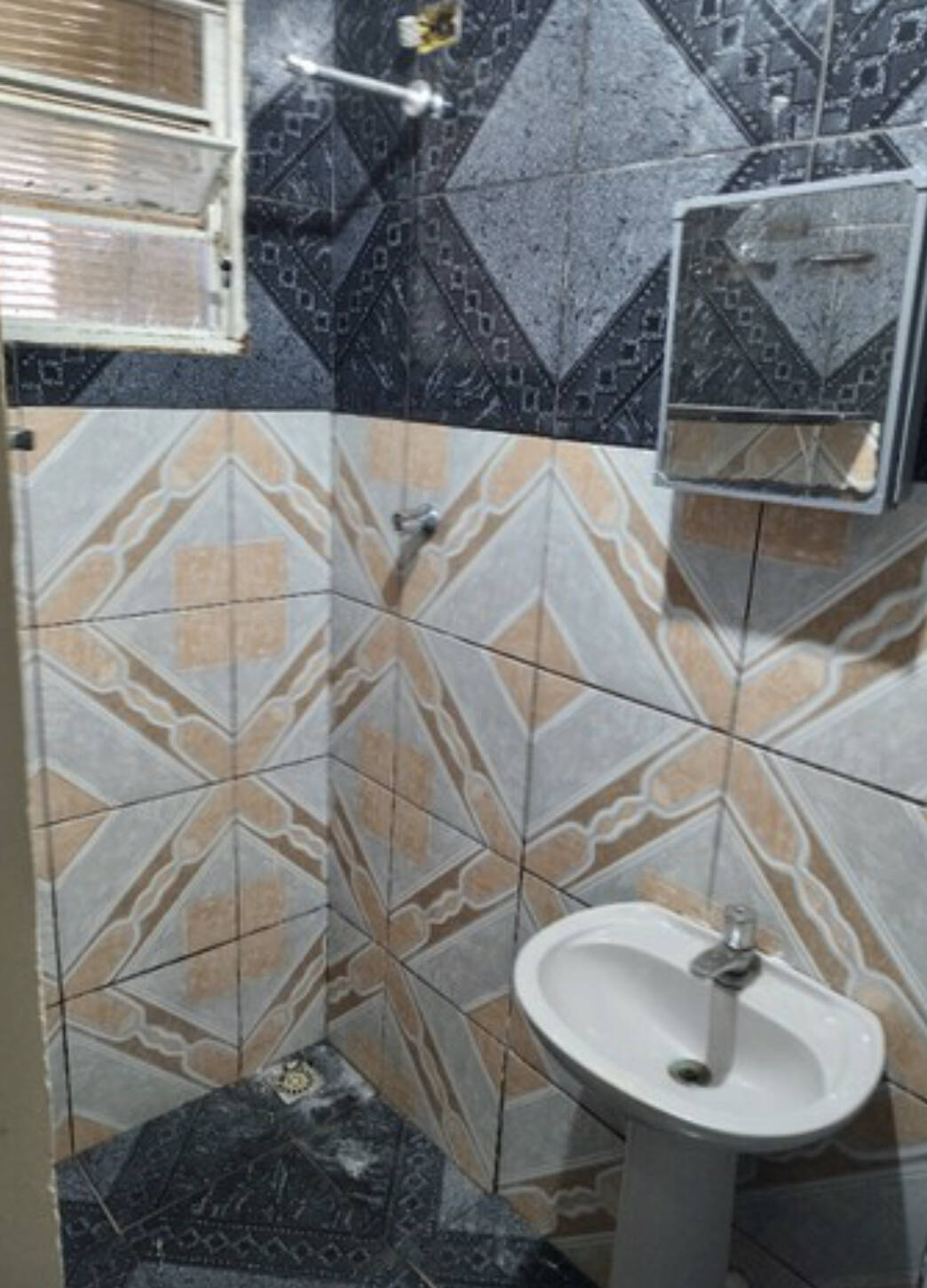 Casa à venda com 1 quarto, 80m² - Foto 6