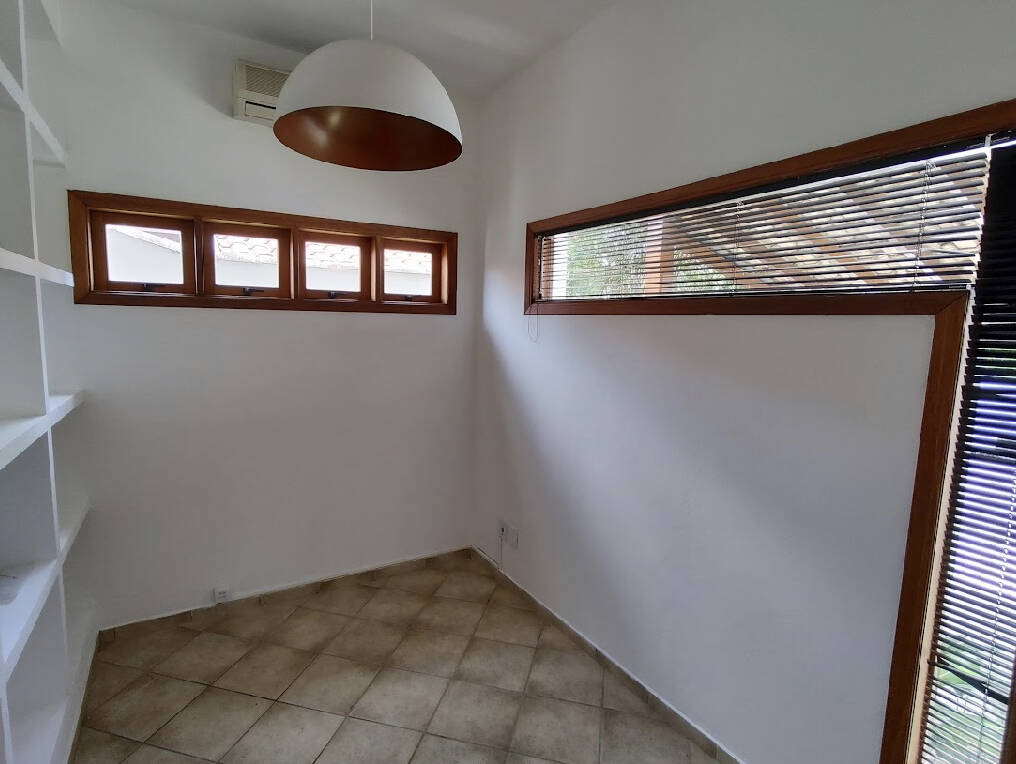 Casa à venda com 3 quartos, 337m² - Foto 12