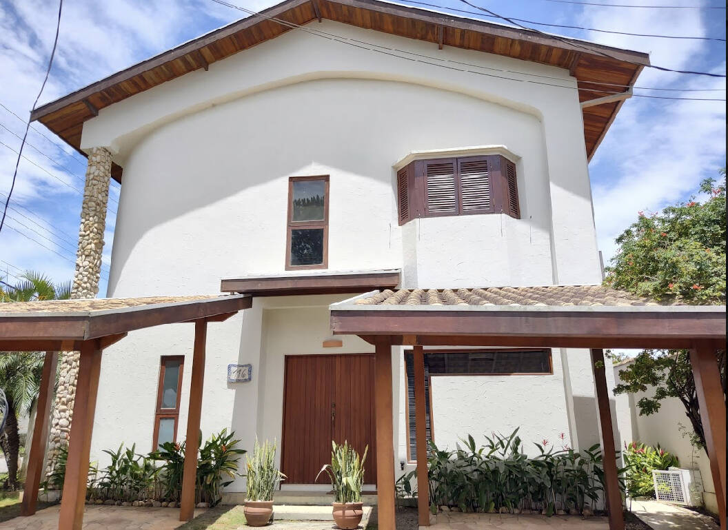 Casa à venda com 3 quartos, 337m² - Foto 1