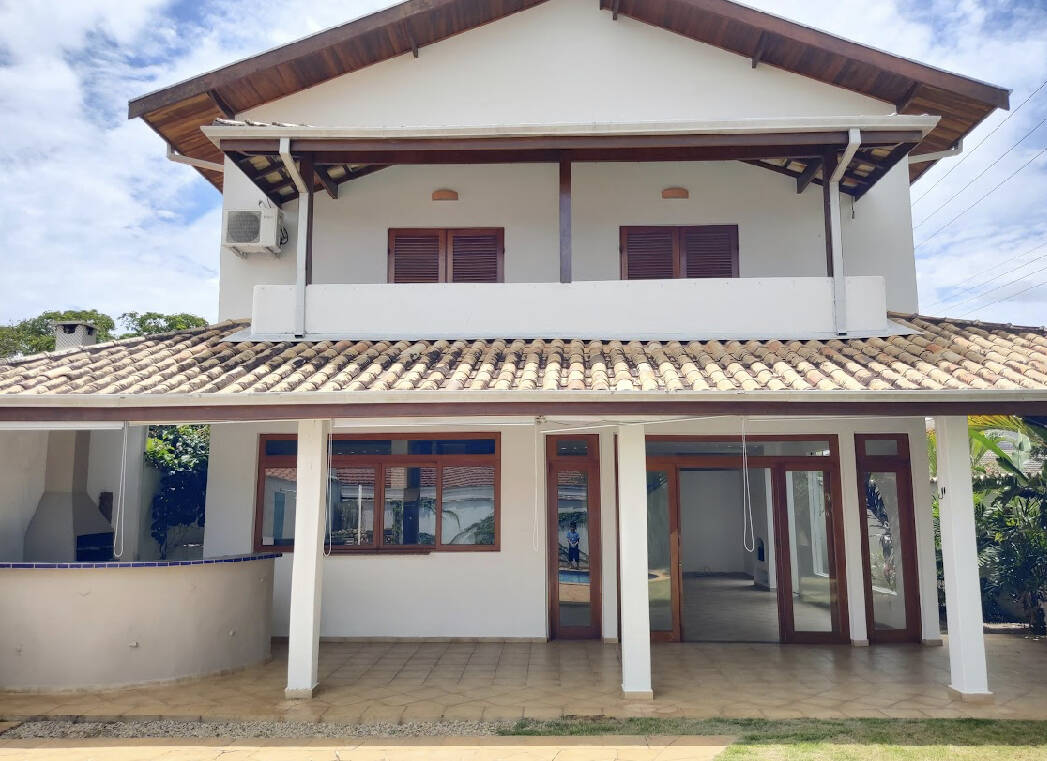 Casa à venda com 3 quartos, 337m² - Foto 2