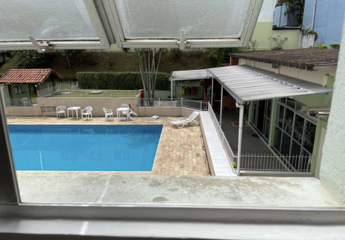 Apartamento à venda com 2 quartos, 58m² - Foto 2