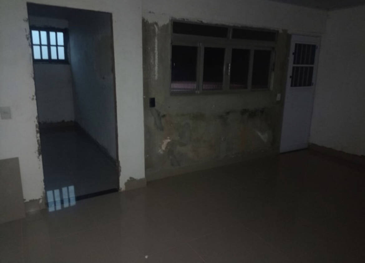 Casa à venda com 2 quartos, 200m² - Foto 14