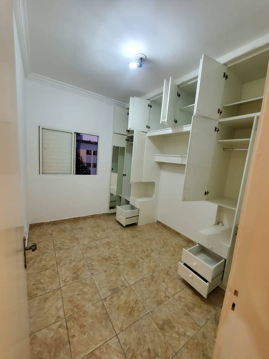 Apartamento à venda com 2 quartos, 48m² - Foto 7