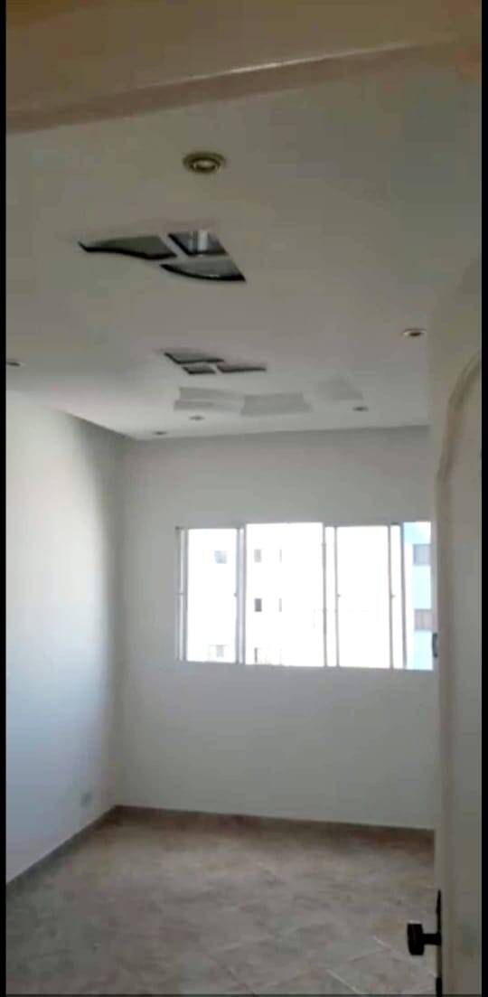 Apartamento à venda com 2 quartos, 48m² - Foto 13