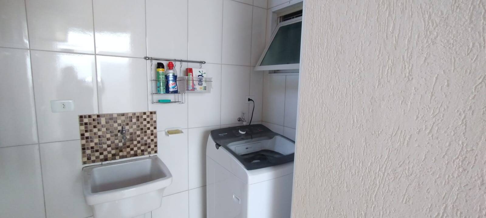 Casa à venda com 2 quartos, 68m² - Foto 11