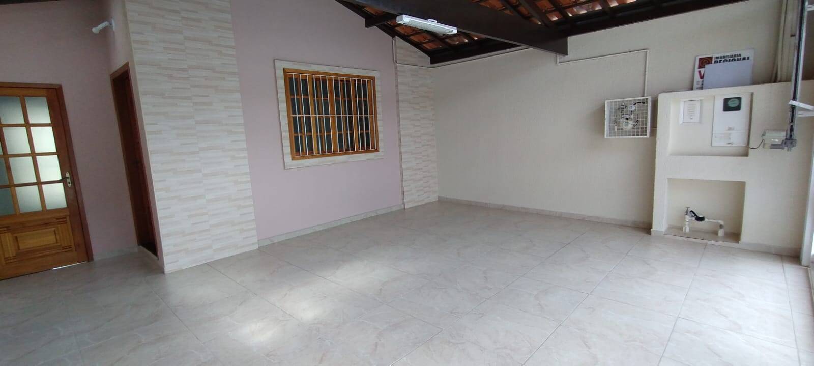 Casa à venda com 2 quartos, 68m² - Foto 13