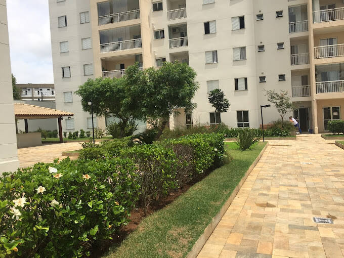 Apartamento à venda com 3 quartos, 73m² - Foto 2