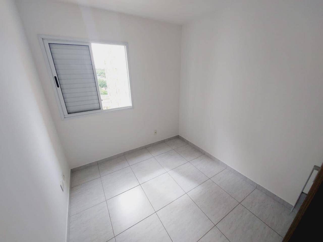 Apartamento à venda com 3 quartos, 73m² - Foto 7
