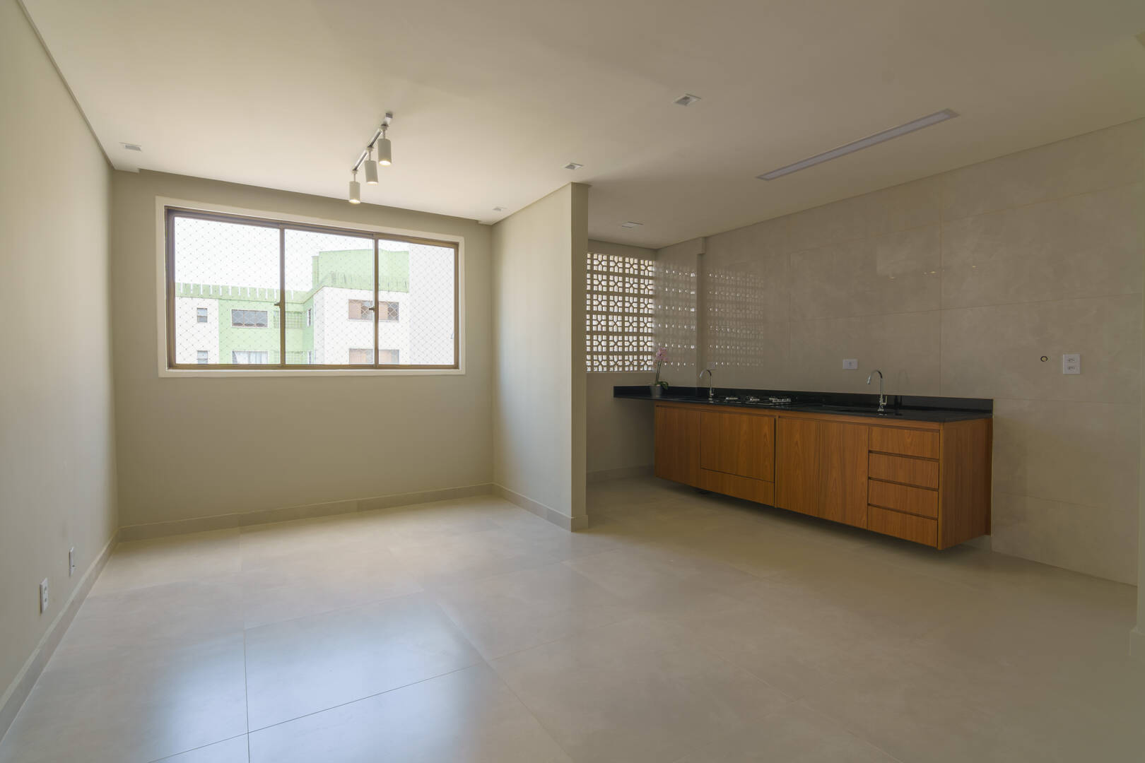Apartamento à venda com 2 quartos, 60m² - Foto 7