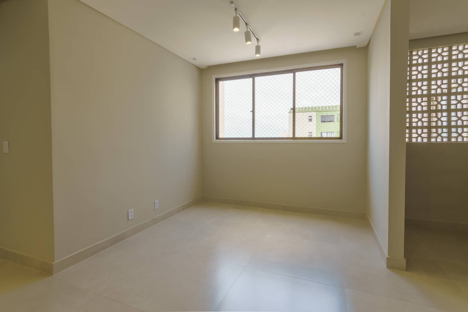 Apartamento à venda com 2 quartos, 60m² - Foto 8