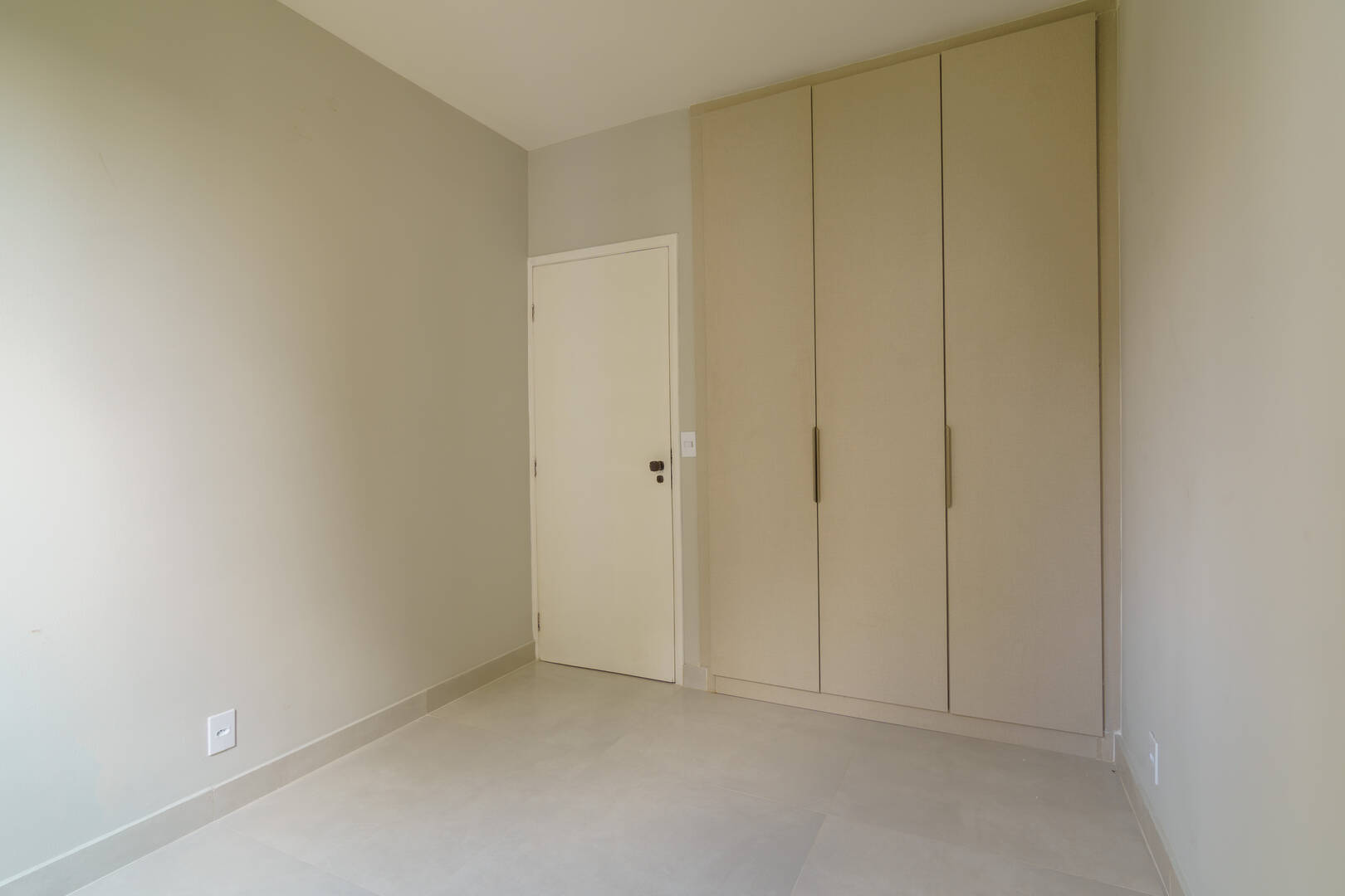 Apartamento à venda com 2 quartos, 60m² - Foto 10