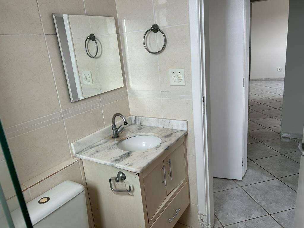 Apartamento à venda com 2 quartos, 56m² - Foto 8