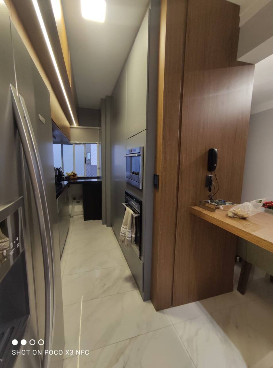 Apartamento à venda com 2 quartos, 60m² - Foto 11