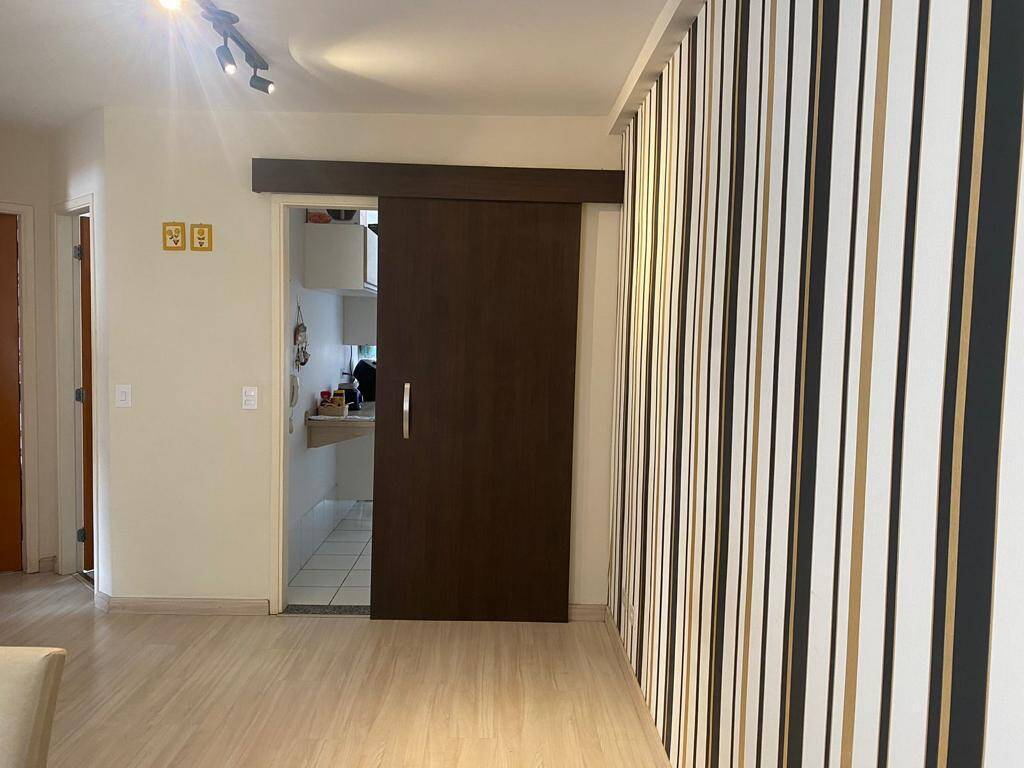Apartamento à venda com 2 quartos, 52m² - Foto 7