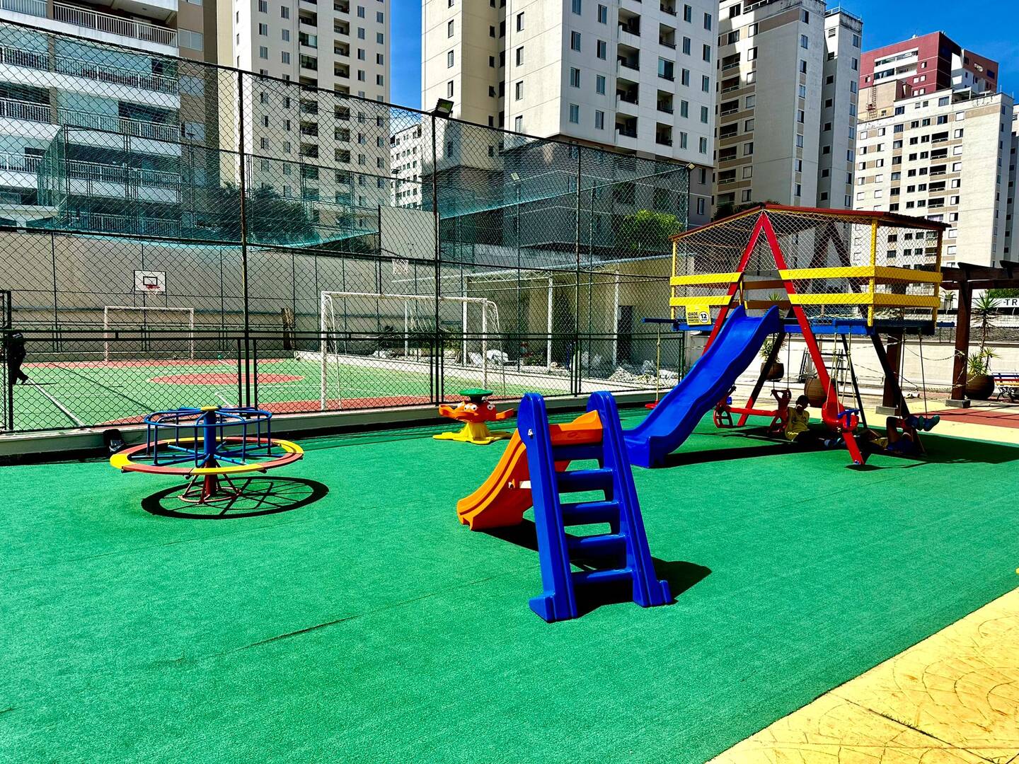 Apartamento à venda com 2 quartos, 48m² - Foto 10