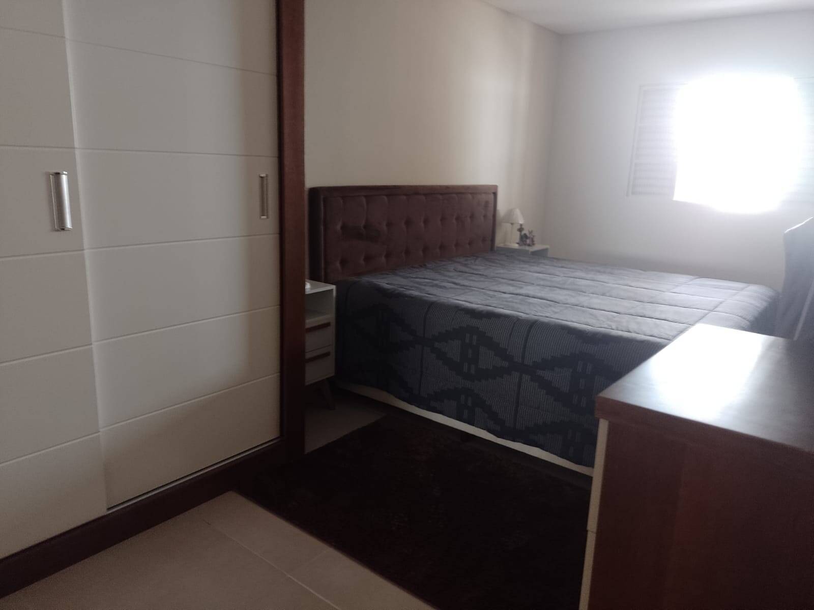 Casa à venda com 2 quartos, 156m² - Foto 9