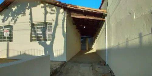 Casa à venda com 3 quartos, 140m² - Foto 4