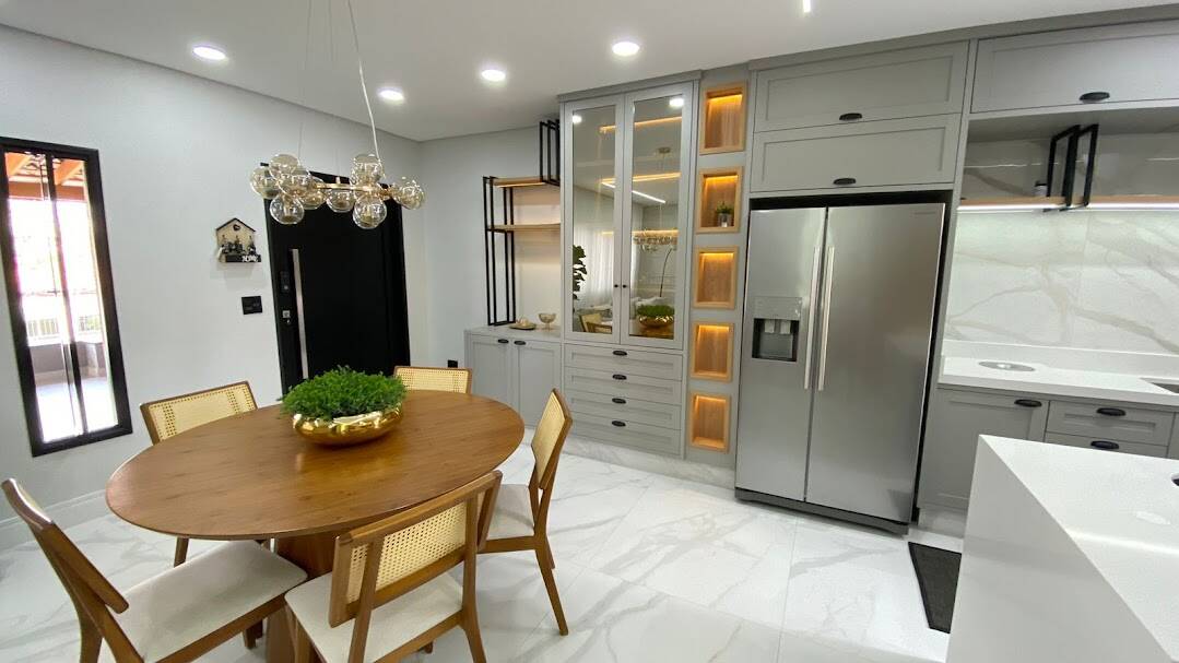 Casa à venda com 3 quartos, 210m² - Foto 7