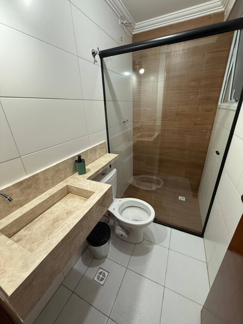 Apartamento à venda com 2 quartos, 72m² - Foto 11
