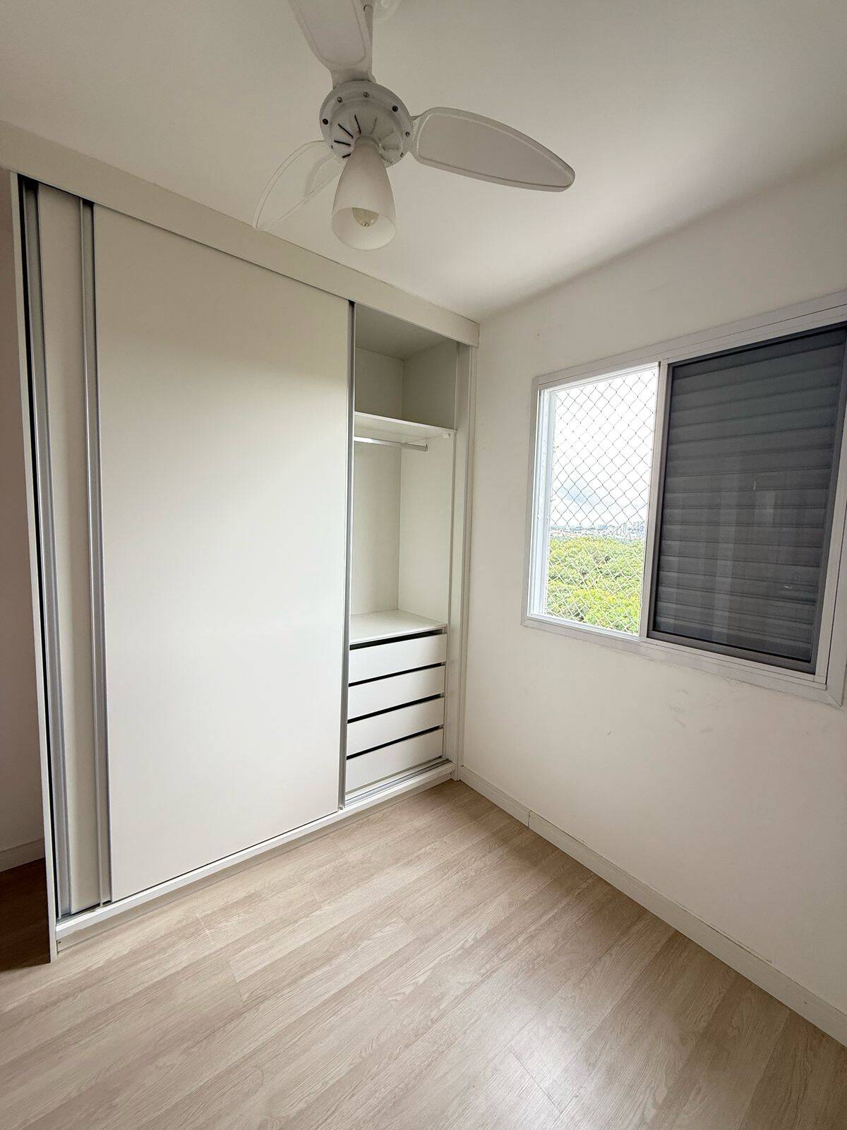 Apartamento à venda com 2 quartos, 60m² - Foto 8