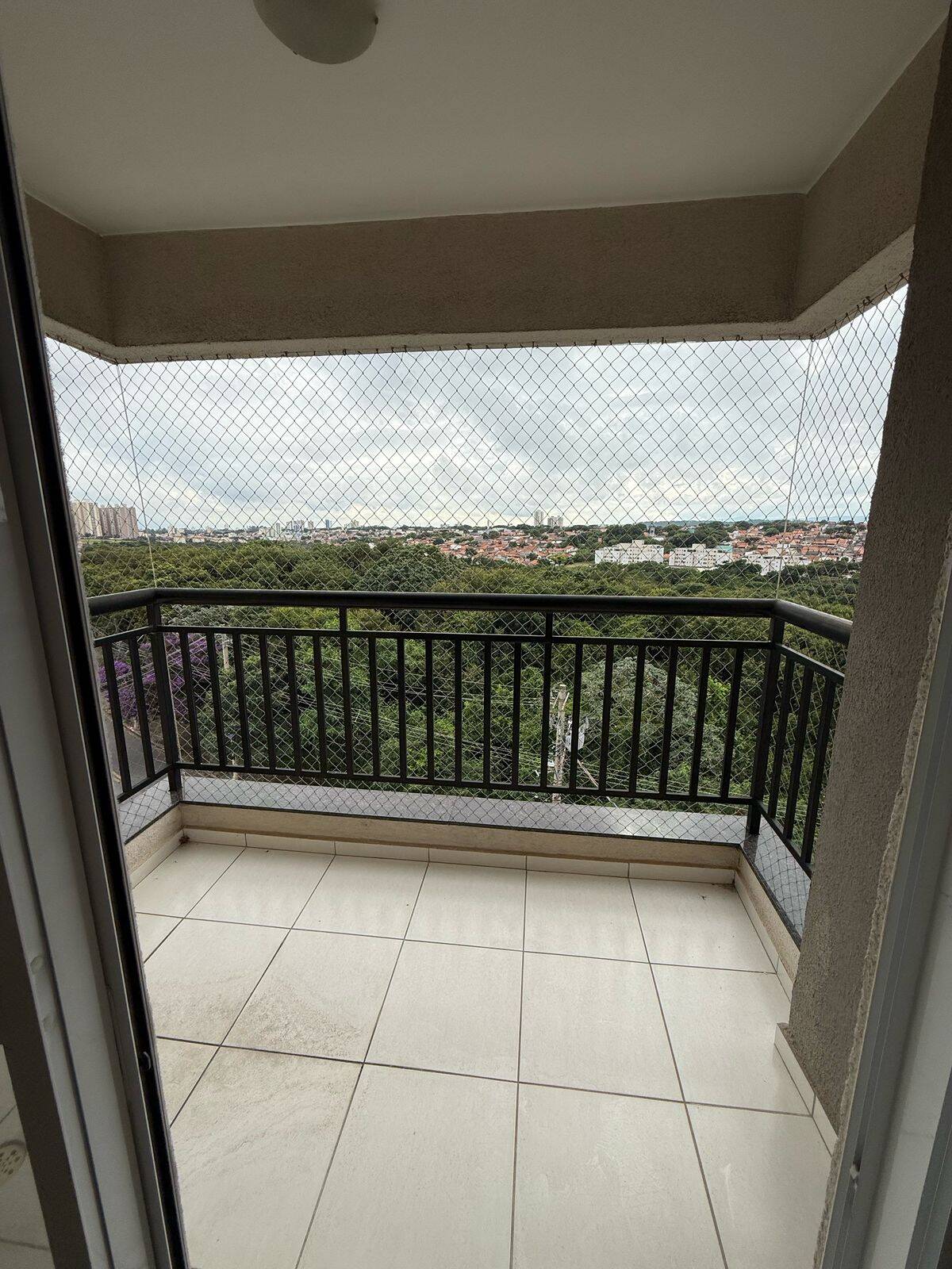 Apartamento à venda com 2 quartos, 60m² - Foto 1