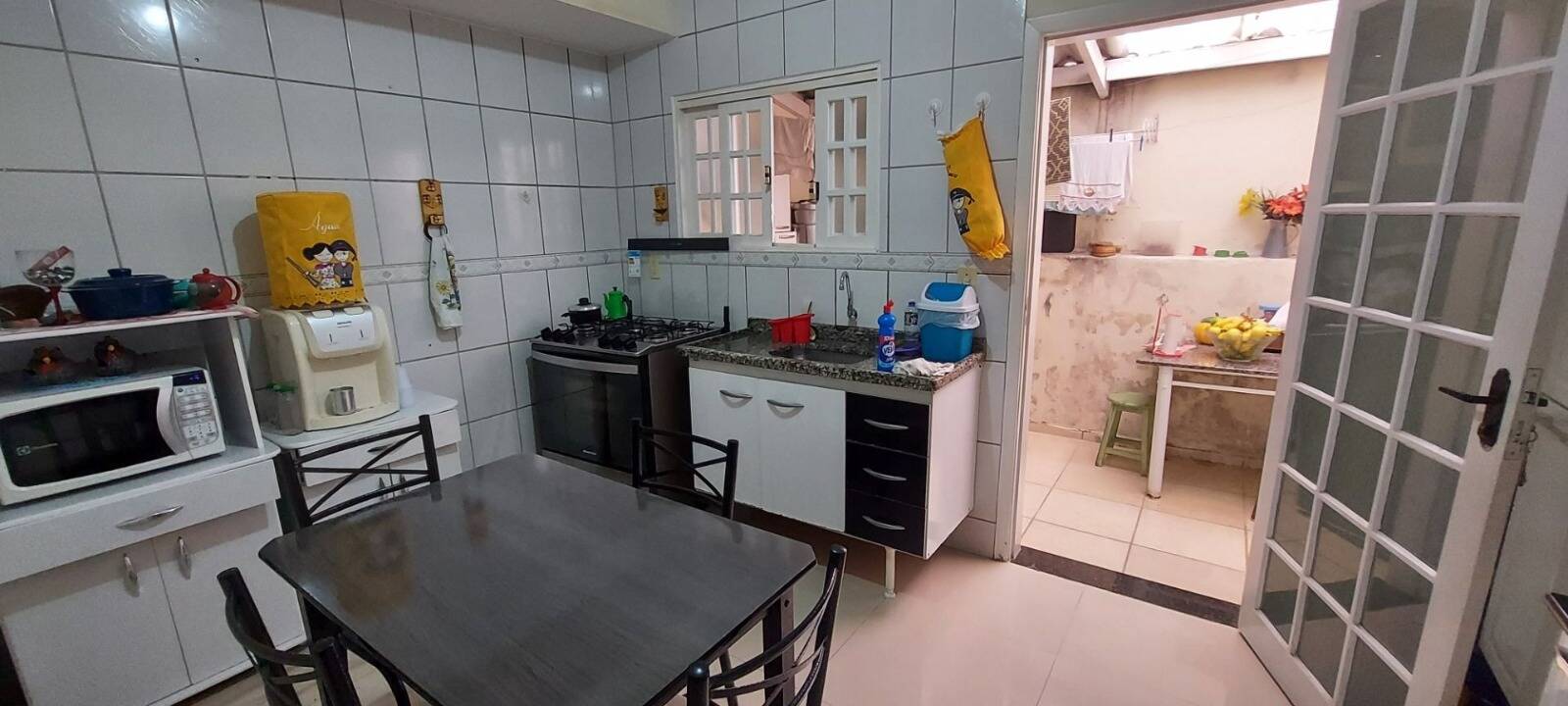 Casa à venda com 2 quartos, 60m² - Foto 8