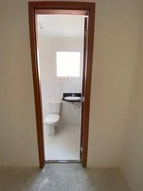 Apartamento à venda com 2 quartos, 56m² - Foto 3