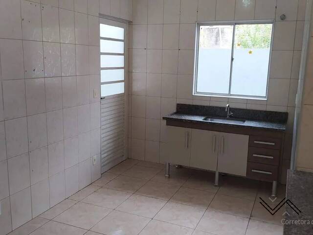 #1745 - Casa para Venda em São José dos Campos - SP