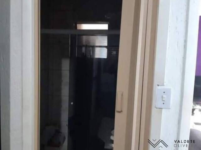 Casa para Venda em São José dos Campos - 4