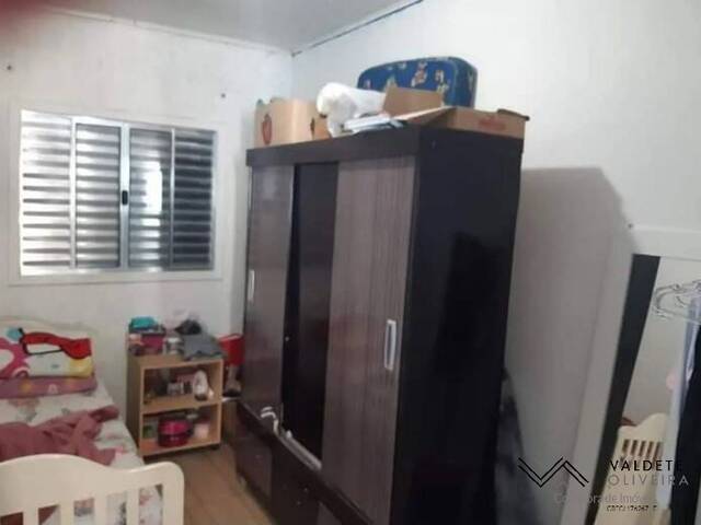 Casa para Venda em São José dos Campos - 5