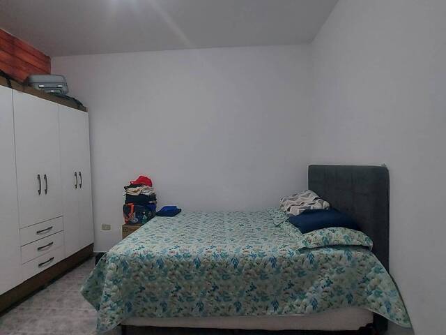 Casa para Venda em São José dos Campos - 5