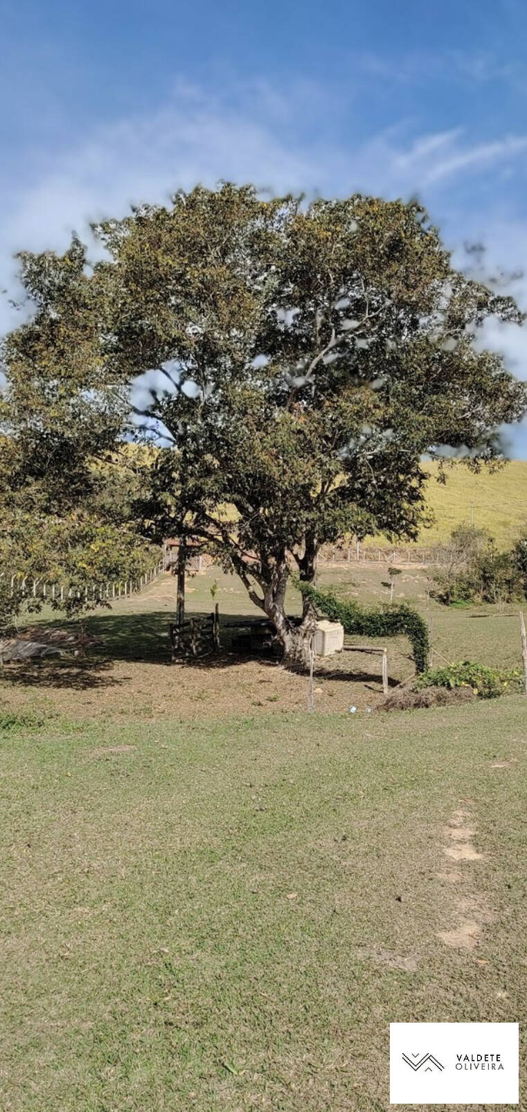 Sítio à venda com 2 quartos, 18700m² - Foto 2