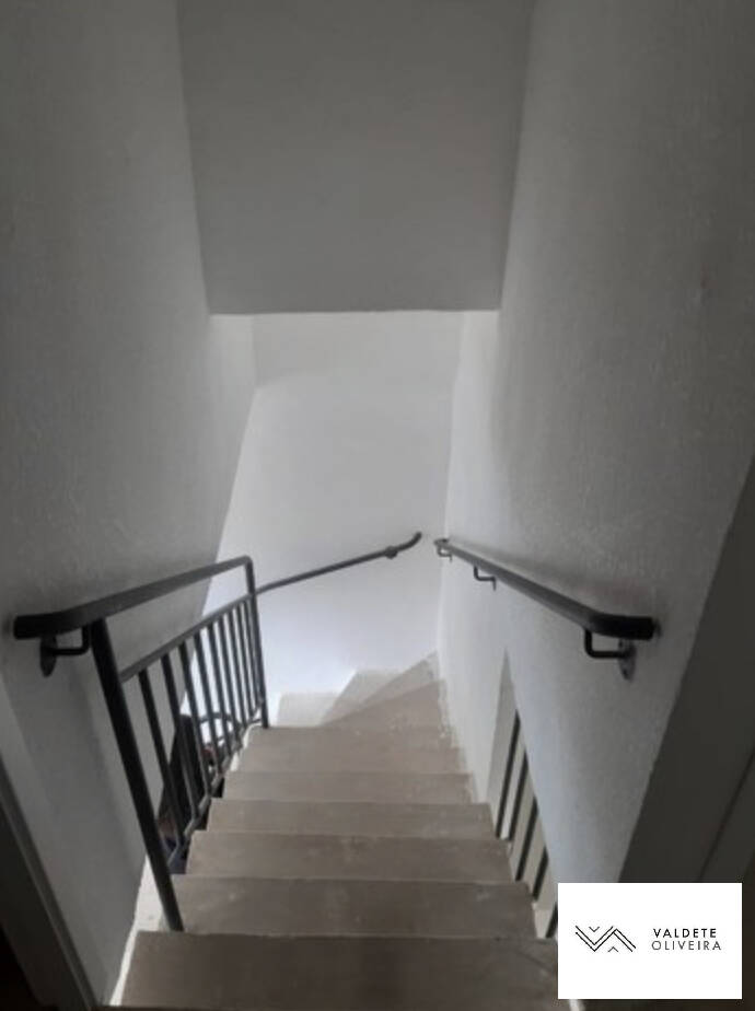 Casa à venda com 2 quartos, 55m² - Foto 4