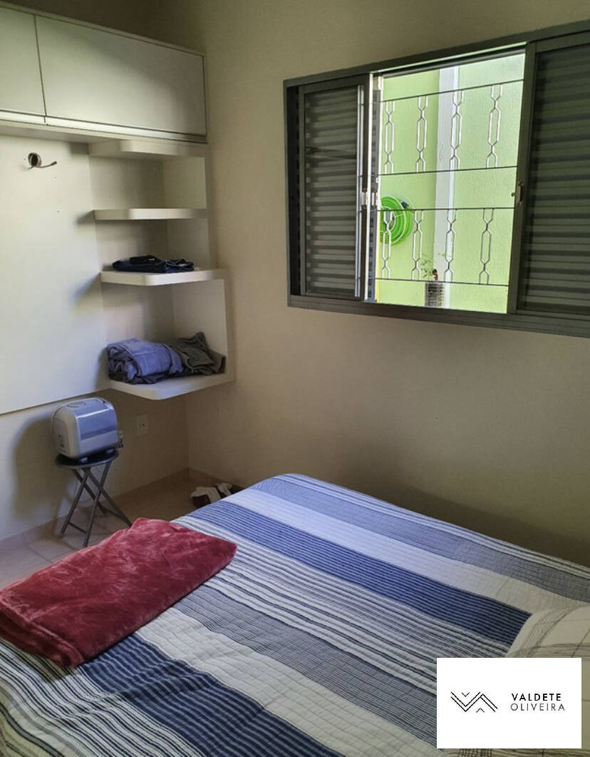 Casa à venda com 3 quartos, 125m² - Foto 4