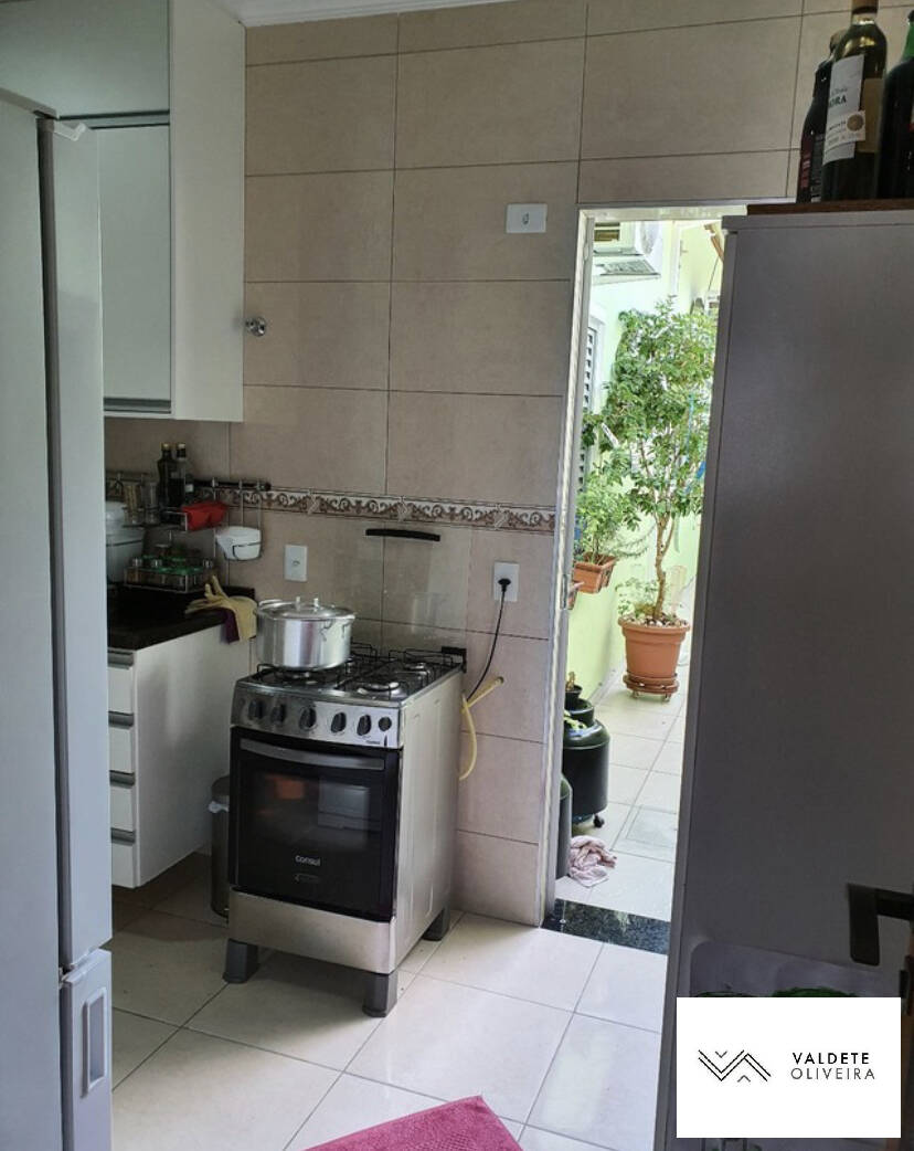 Casa à venda com 3 quartos, 125m² - Foto 6
