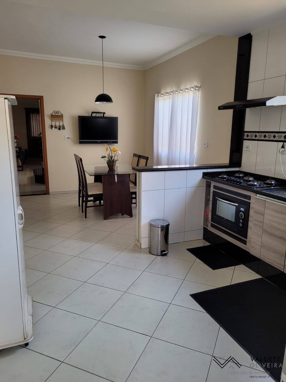 Sobrado à venda com 3 quartos, 170m² - Foto 3