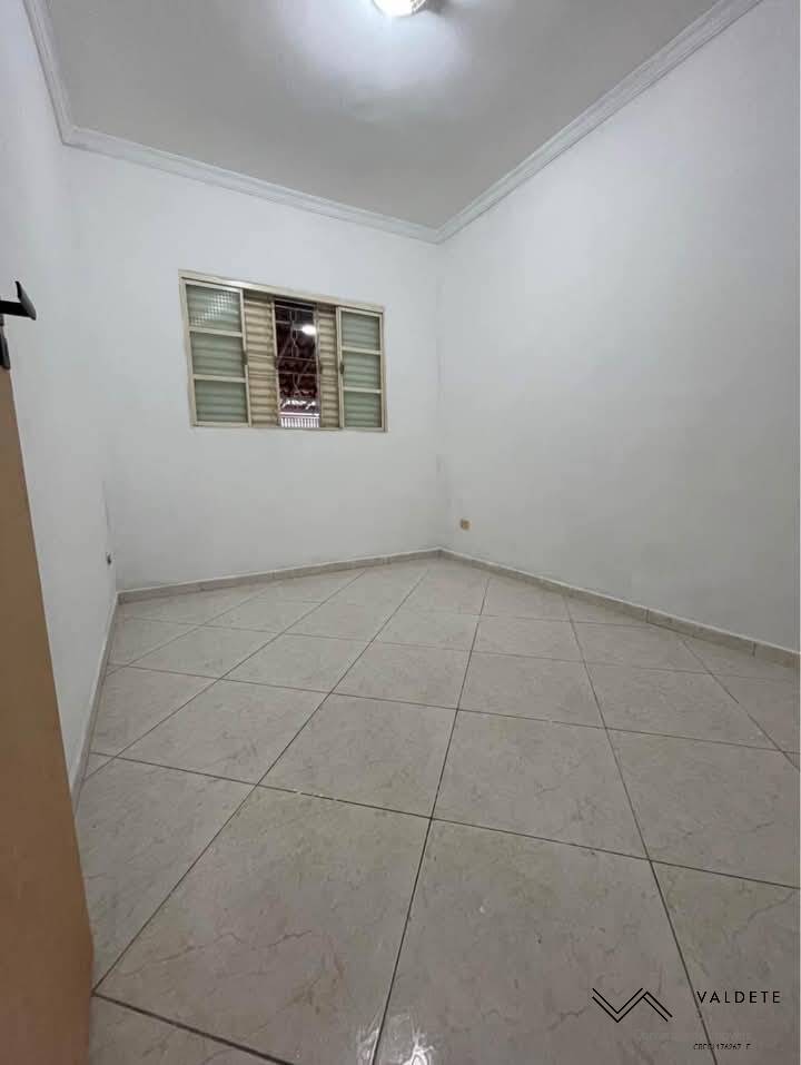 Casa à venda com 3 quartos, 80m² - Foto 5